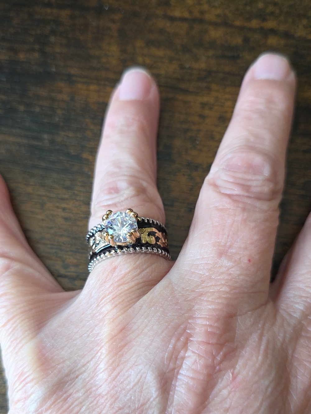 Womans Black, Silver & Gold Wedding Band - size 10